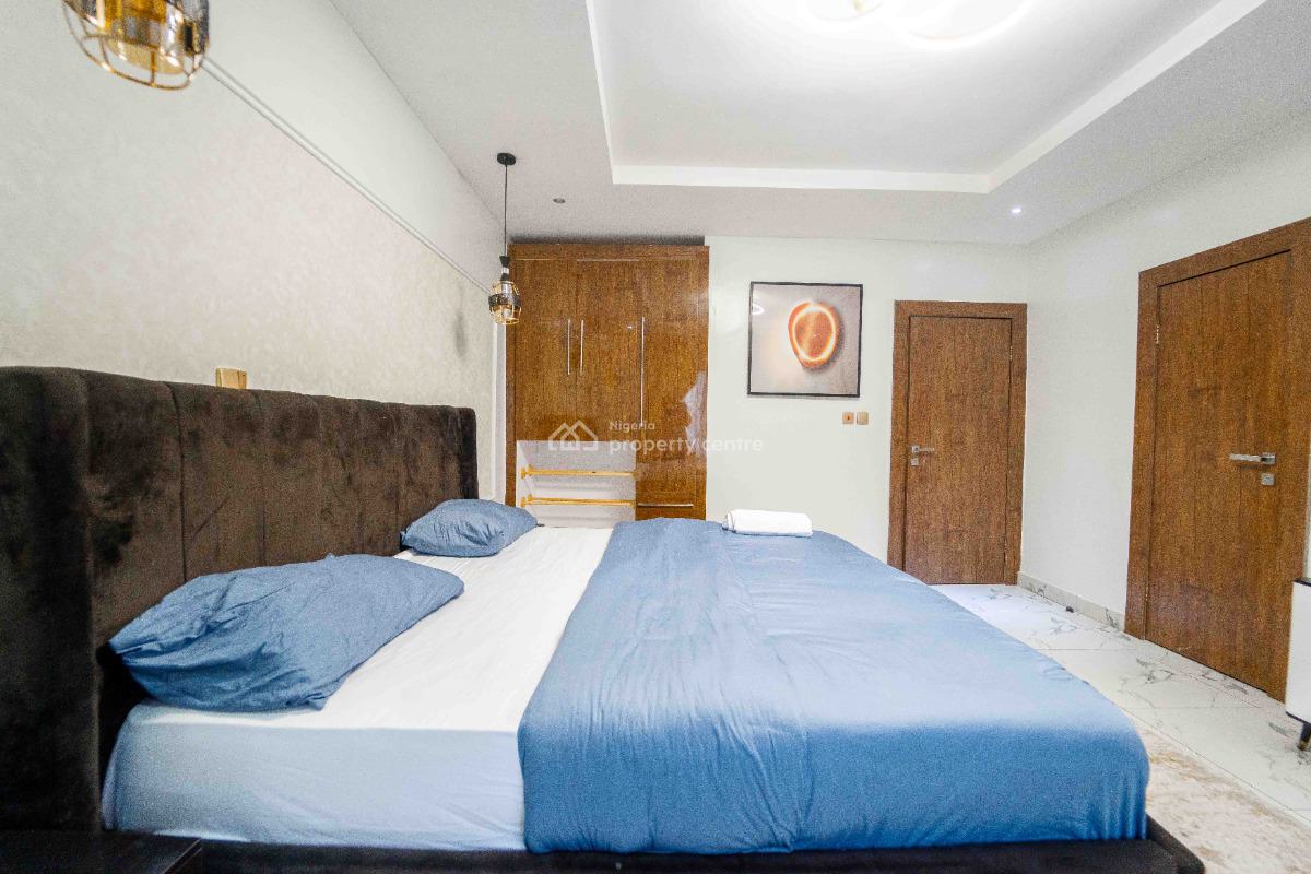 Luscious Three Bedroom Apartment with Ps5, Few Minutes Drive From Ikoyi, Oniru, Victoria Island (vi), Lagos, Flat / Apartment Short Let