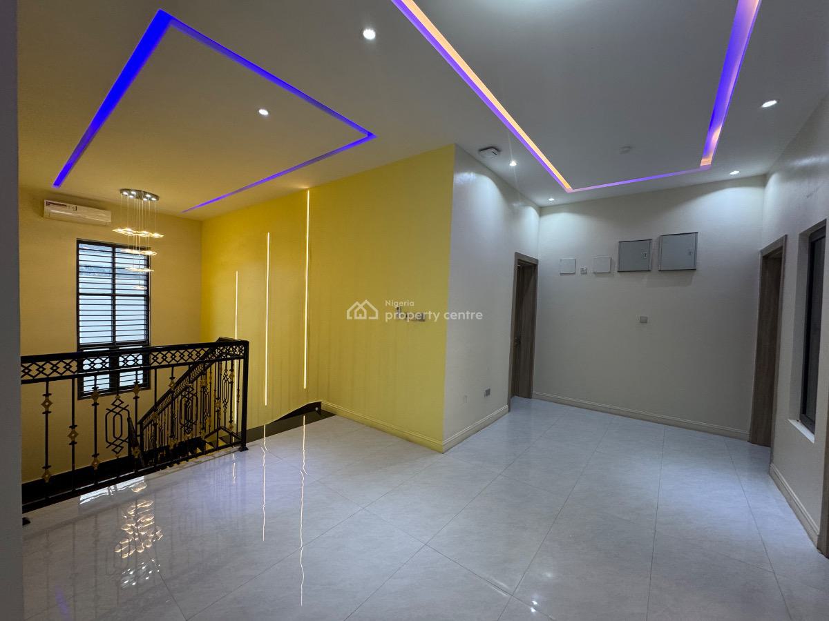 Luxury Finished 6 Bedroom Fully Detached Duplex with 3 Rooms Bq Available, Diplomatic Zone, Guzape District, Abuja, Detached Duplex for Sale