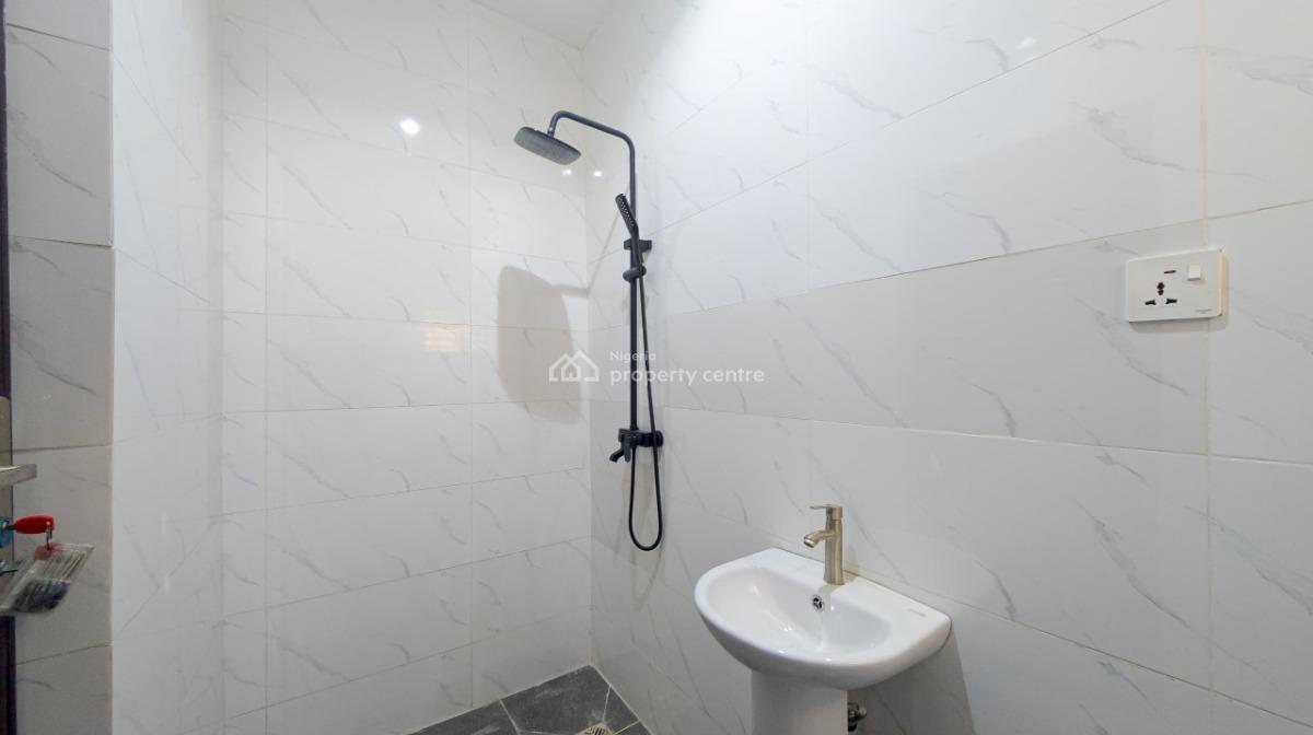Studio Apartment, Adeniran Ogunsanya, Surulere, Lagos, Flat / Apartment Short Let