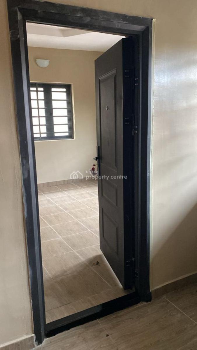 Luxury 3 Bedroom Flat with Sweet Modern Facilities, Aba Pan, Kuola, Akala Express, Ibadan, Oyo, Flat / Apartment for Rent