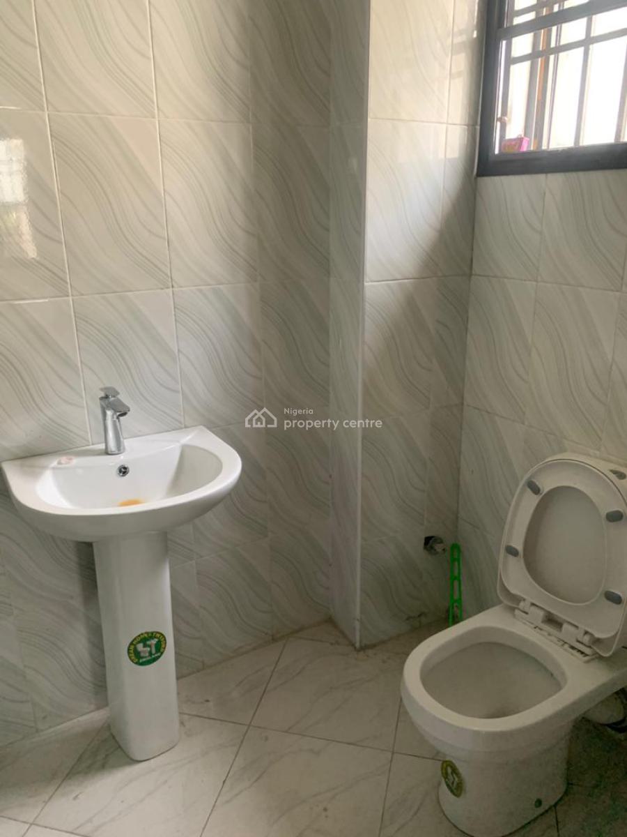 Beautiful Serviced 2 Bedroom Apartment with Elevator, Orchid Road, Lekki, Lagos, Flat / Apartment for Rent