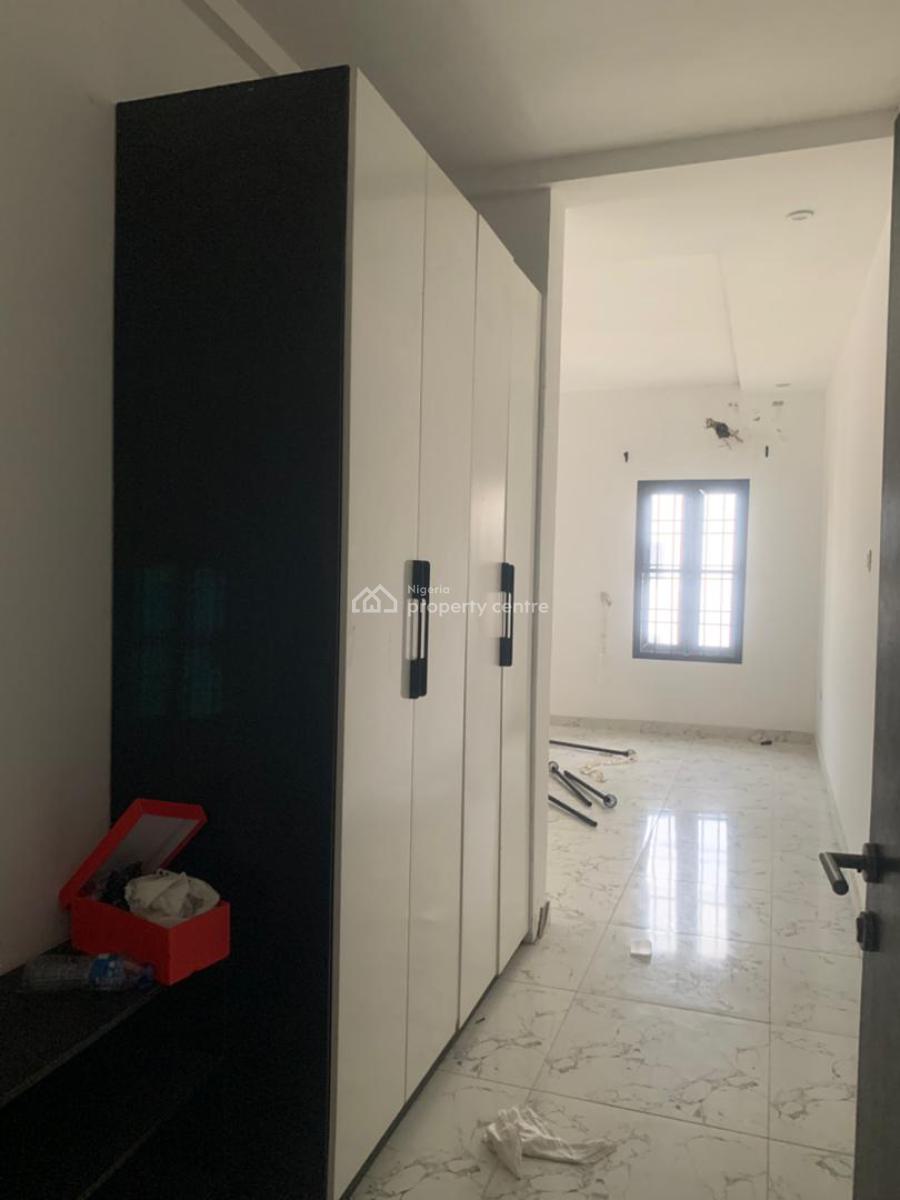 Beautiful Serviced 2 Bedroom Apartment with Elevator, Orchid Road, Lekki, Lagos, Flat / Apartment for Rent