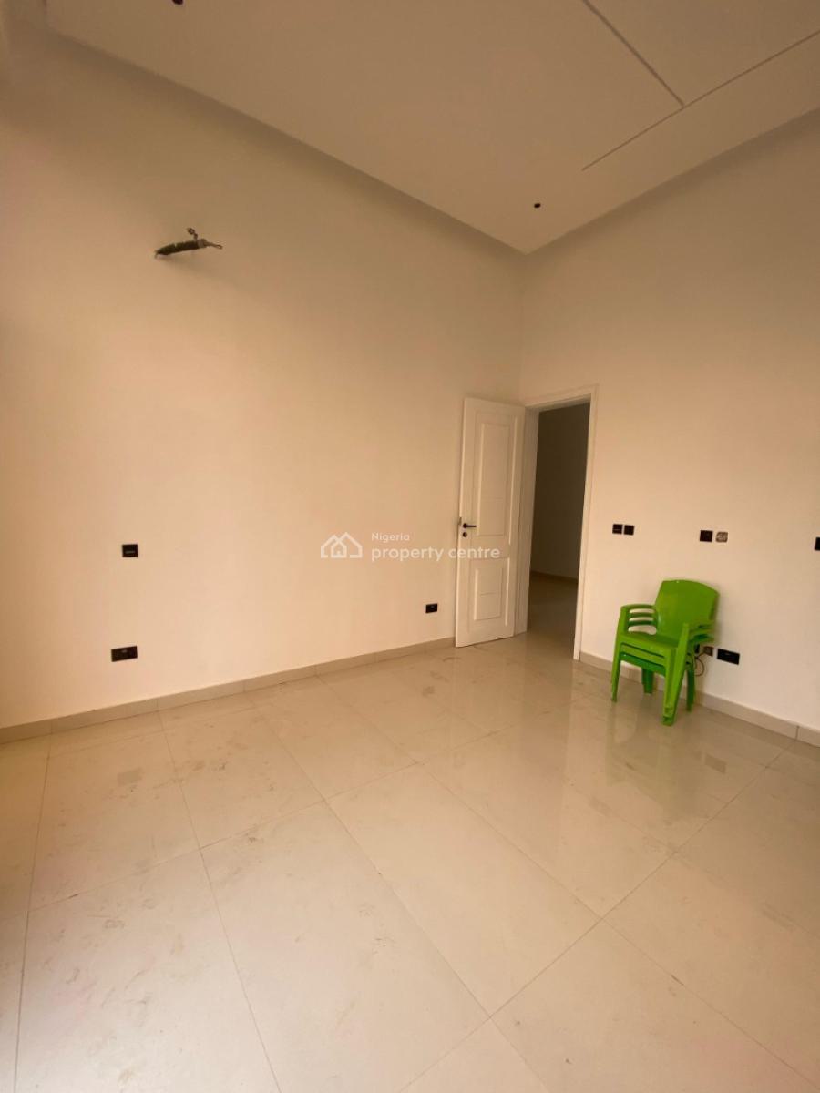 Tasteful 3 Bedroom Apartment Serviced, Lekki Phase1,  Lekki Lagos, Lekki, Lagos, Flat / Apartment for Sale