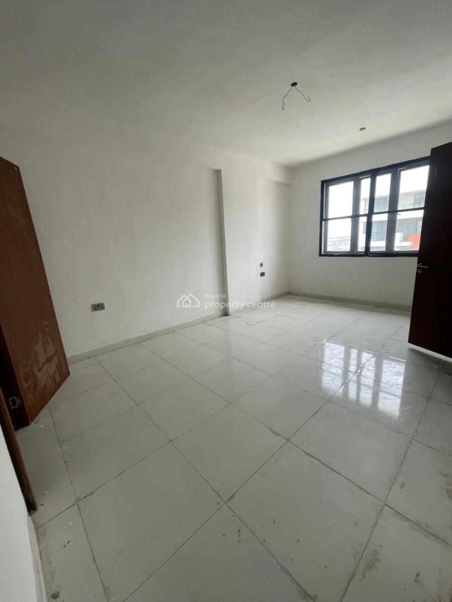 Beautiful 2 Bedroom, Off Freedom Way, Lekki Phase 1, Lekki, Lagos, Flat / Apartment for Rent