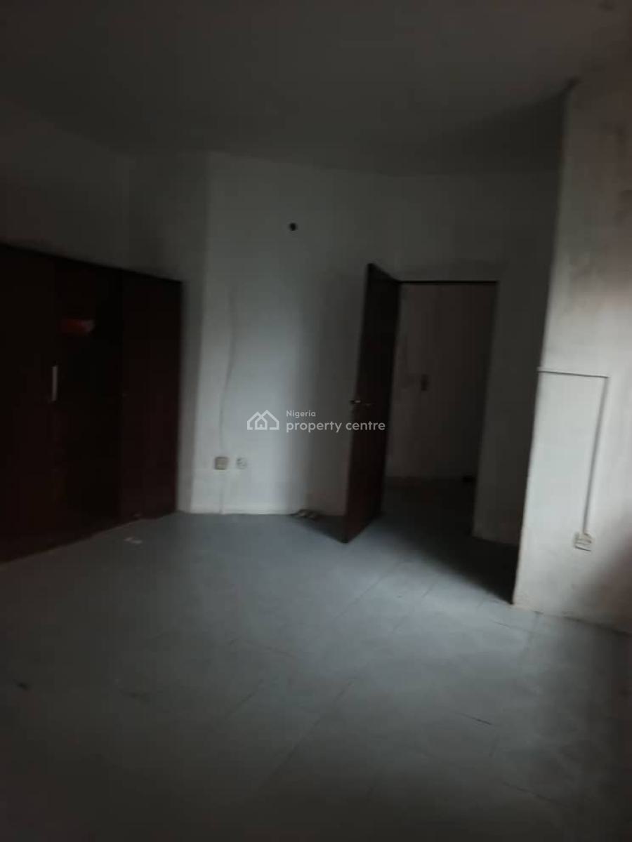Beautiful Self Compound 3 Bedroom Apartment with Bq, Omole Phase 2, Ikeja, Lagos, Flat / Apartment for Rent