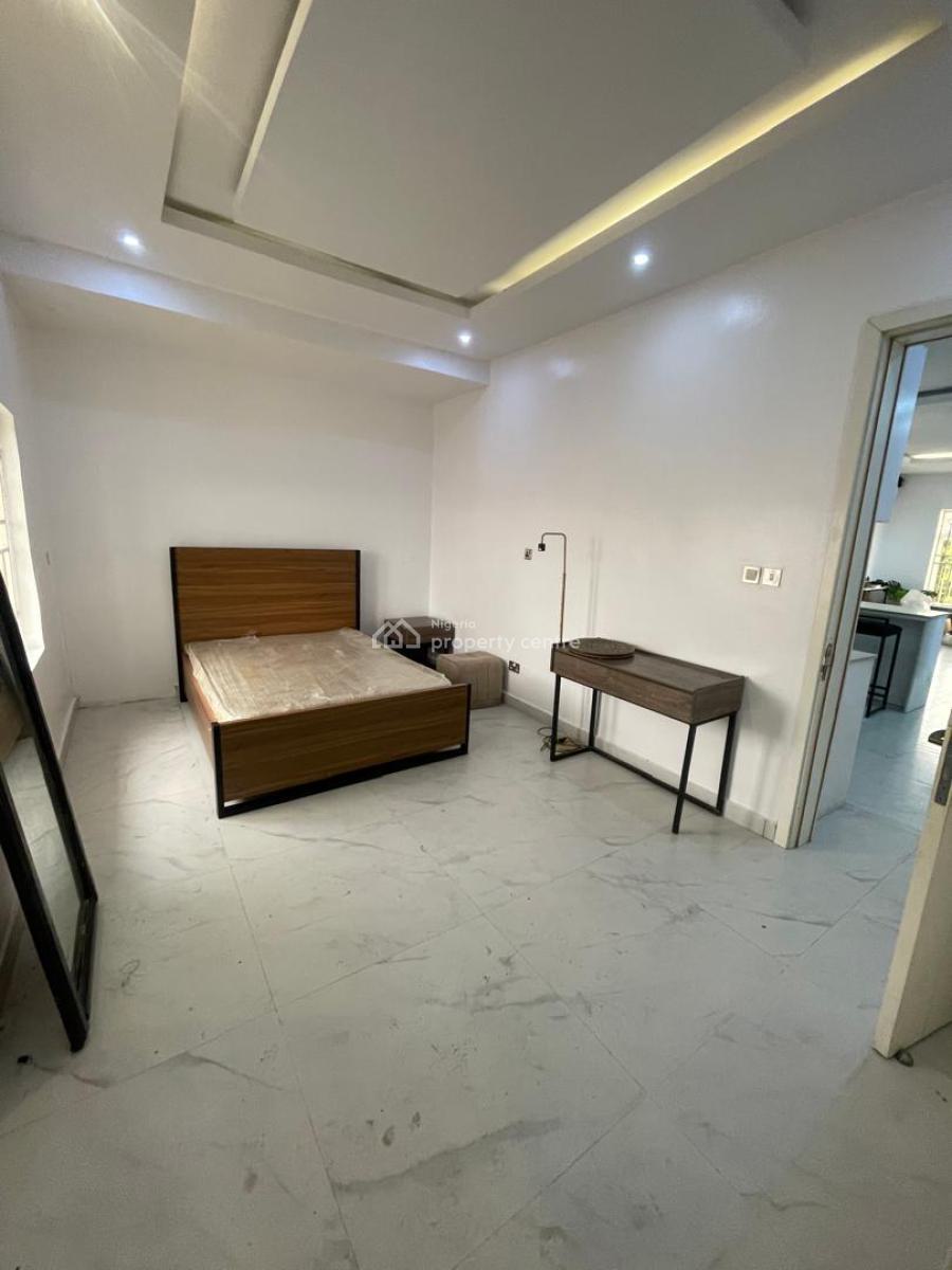 2 Bedroom with Open Rooftop, Off Admiralty Way, Lekki Phase 1, Lekki, Lagos, Flat / Apartment for Rent
