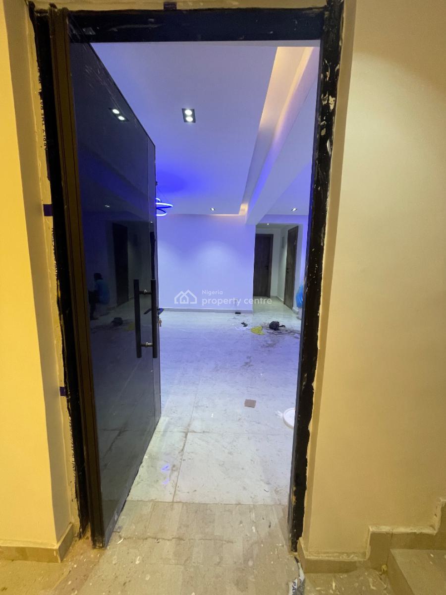 Nicely Finish 2 Bedroom, Main Ikate, Lekki Phase 1, Lekki, Lagos, Flat / Apartment for Sale
