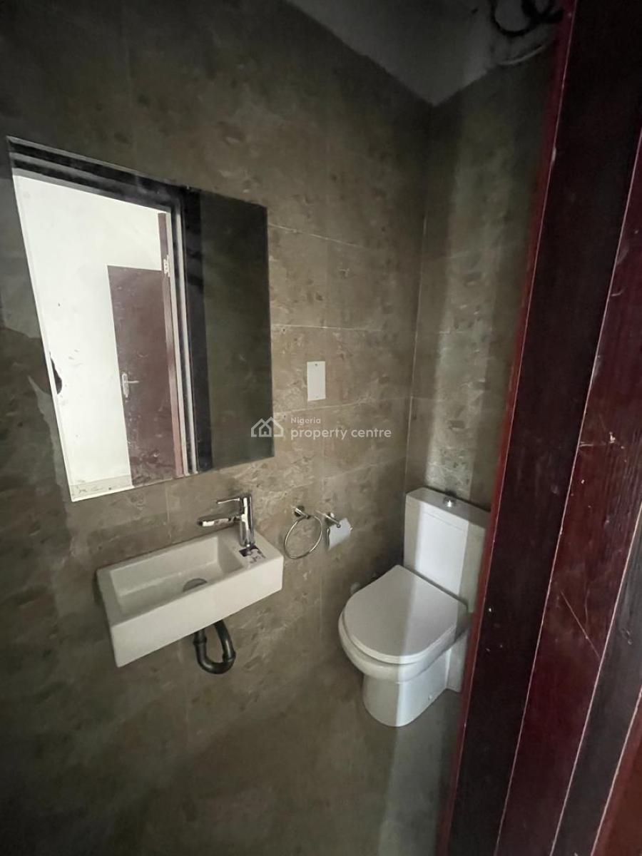 3 Bedroom Flat Upstairs Please See The Payment Terms:  11m Agenc, Ikate, Lekki, Lagos, Flat / Apartment for Rent