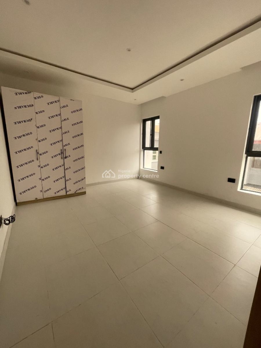 Newly Built 2 Bedroom with Swimming Pool, Off Admiralty Way, Lekki Phase 1, Lekki, Lagos, Flat / Apartment for Rent