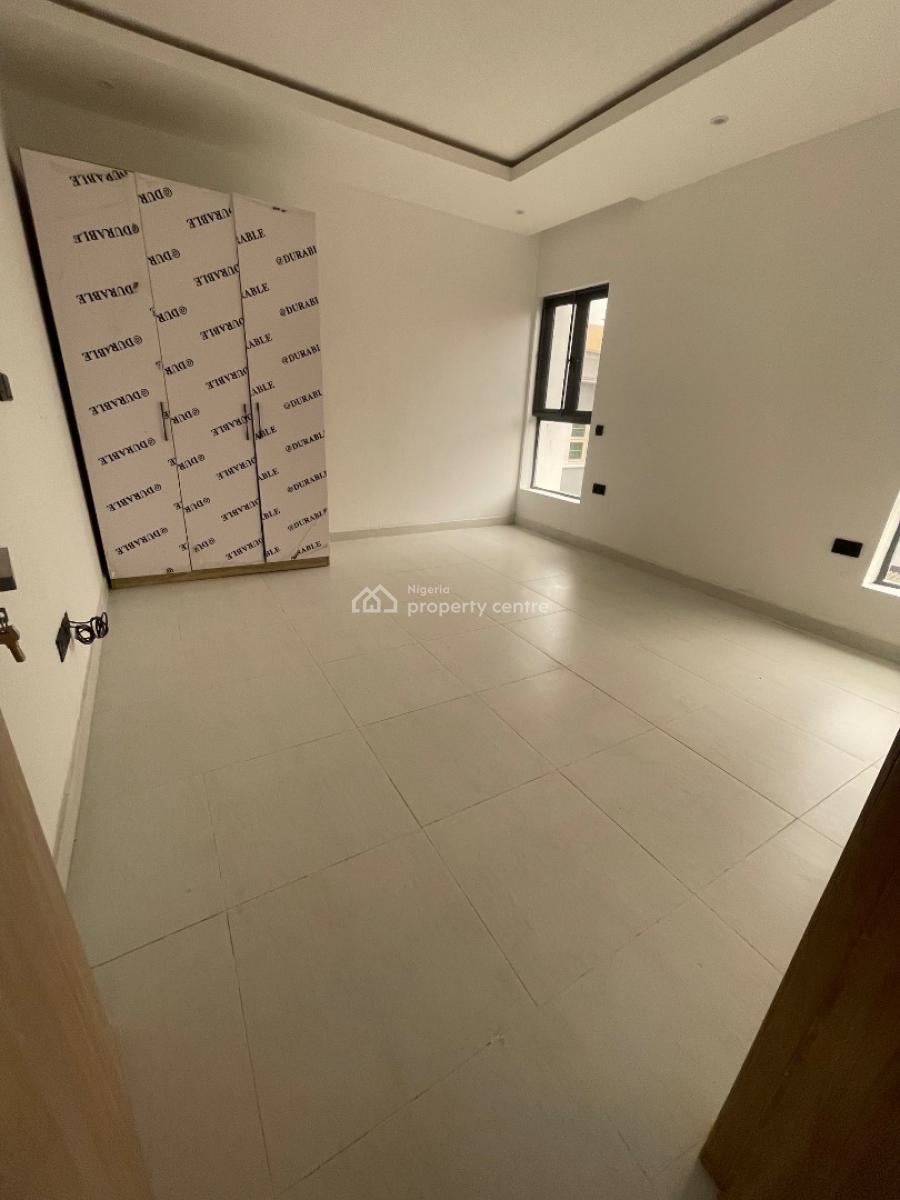Newly Built 2 Bedroom with Swimming Pool, Off Admiralty Way, Lekki Phase 1, Lekki, Lagos, Flat / Apartment for Rent