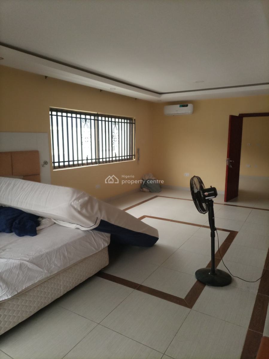 Partly Furnished & Spacious Masters Bedroom - Video Available, Royal Garden City Estate,ajiwe, Ajah, Lagos, Self Contain (single Rooms) for Rent