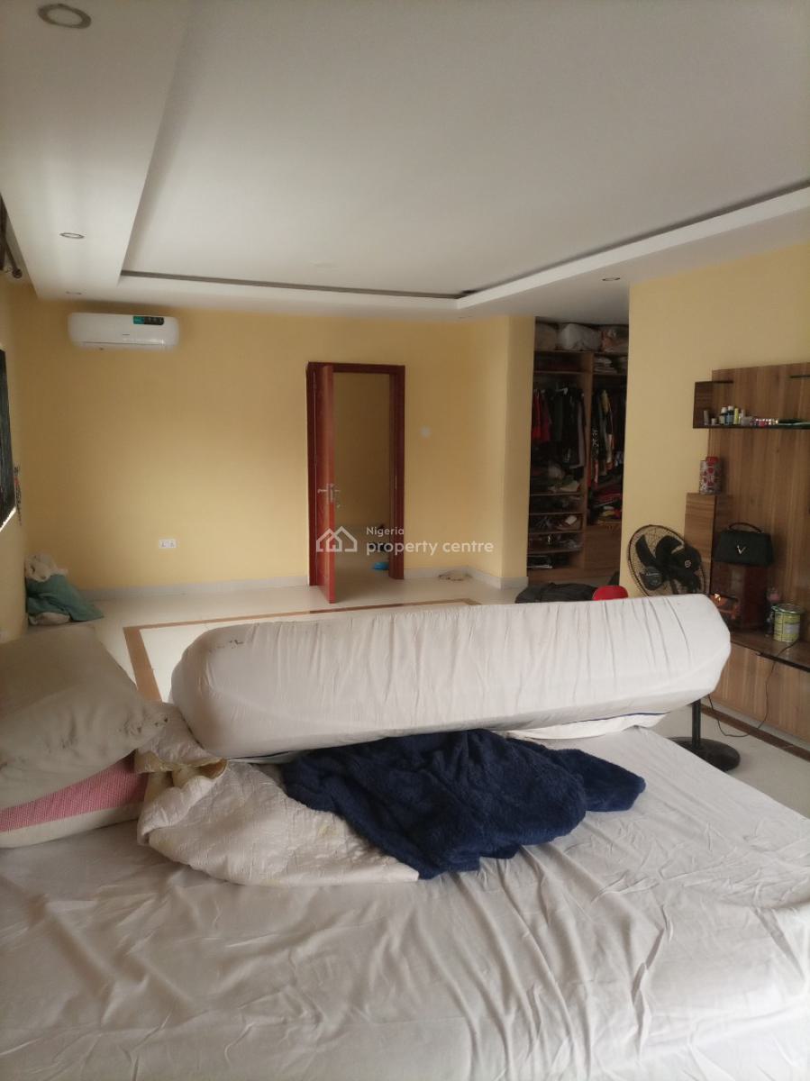 Partly Furnished & Spacious Masters Bedroom - Video Available, Royal Garden City Estate,ajiwe, Ajah, Lagos, Self Contain (single Rooms) for Rent