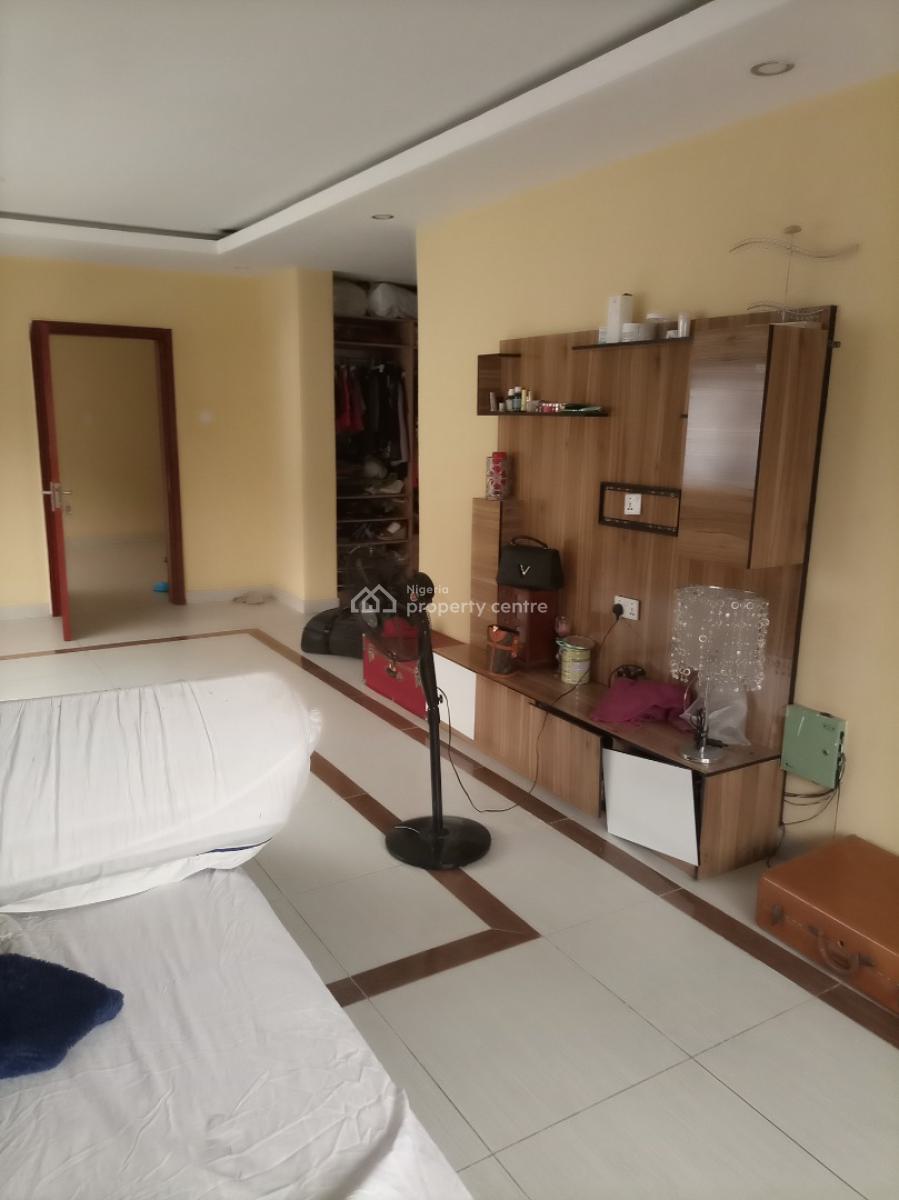 Partly Furnished & Spacious Masters Bedroom - Video Available, Royal Garden City Estate,ajiwe, Ajah, Lagos, Self Contain (single Rooms) for Rent