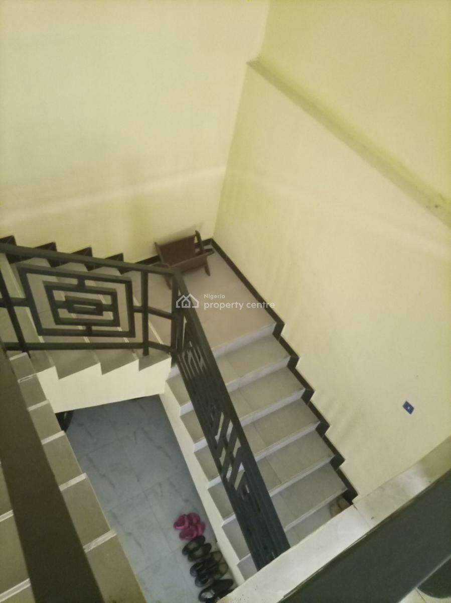 Partly Furnished & Spacious Masters Bedroom - Video Available, Royal Garden City Estate,ajiwe, Ajah, Lagos, Self Contain (single Rooms) for Rent