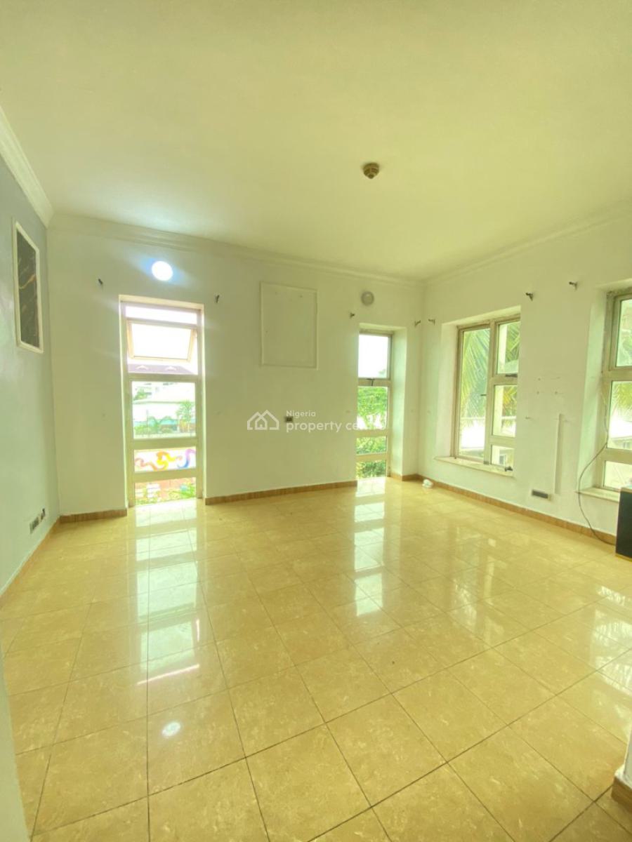 Nice 2 Bedroom Apartment, Oniru, Victoria Island (vi), Lagos, Flat / Apartment for Rent
