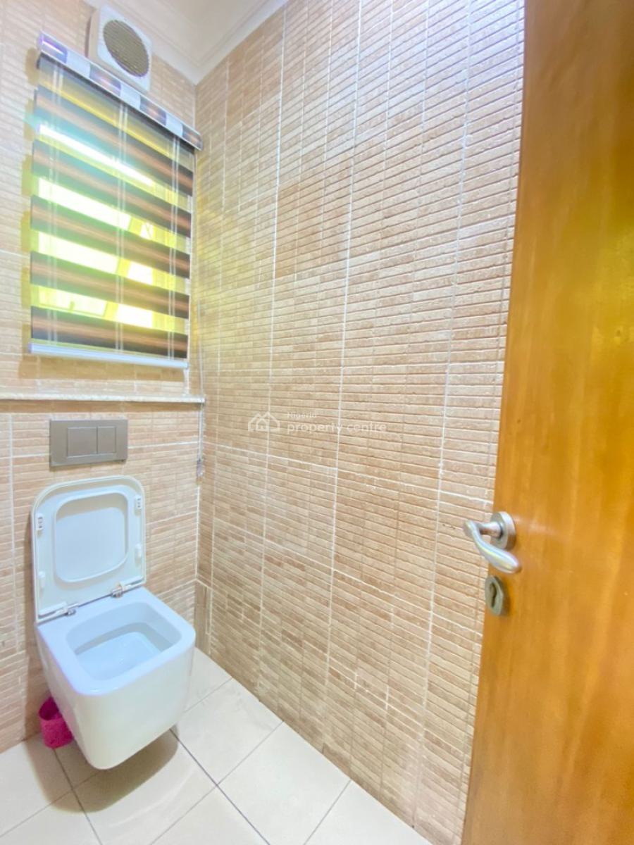 Nice 2 Bedroom Apartment, Oniru, Victoria Island (vi), Lagos, Flat / Apartment for Rent