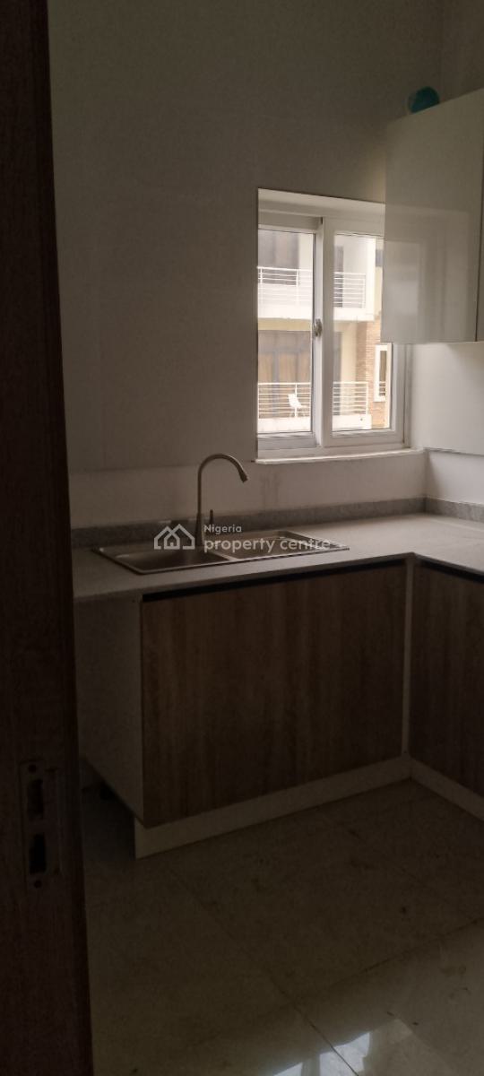 Luxury 2 Bedroom Flat Well Finished, Chevron Drive, Lekki, Lagos, Flat / Apartment for Rent