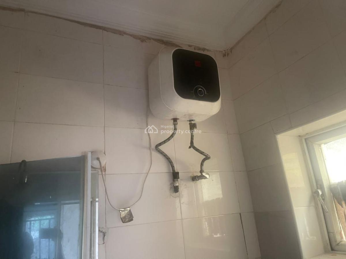 Lovely 2 Bedroom Apartment, Eleganza Gardens Opposite Vgc, Lekki, Lagos, Flat / Apartment for Rent