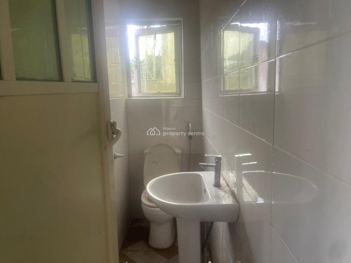 Lovely 2 Bedroom Apartment, Eleganza Gardens Opposite Vgc, Lekki, Lagos, Flat / Apartment for Rent