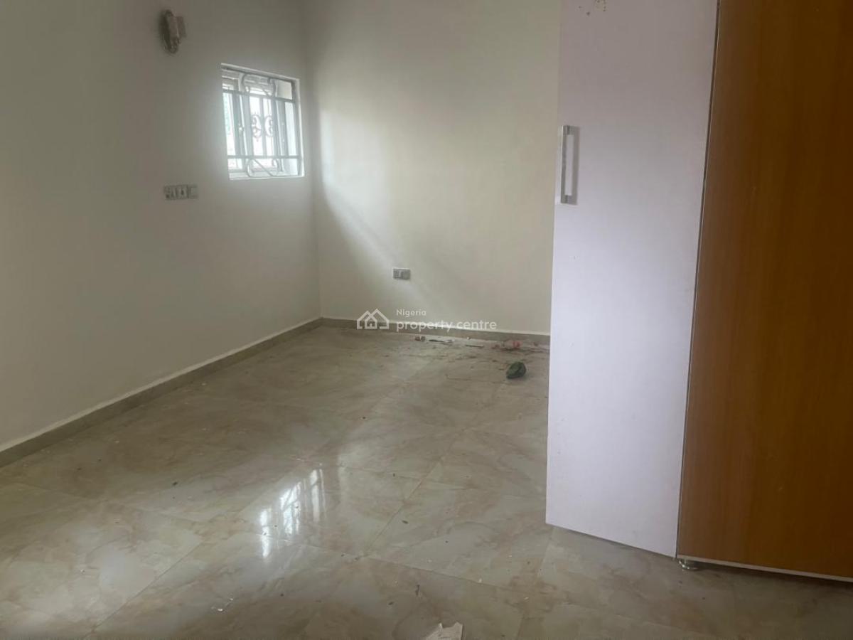 Lovely 2 Bedroom Apartment, Eleganza Gardens Opposite Vgc, Lekki, Lagos, Flat / Apartment for Rent