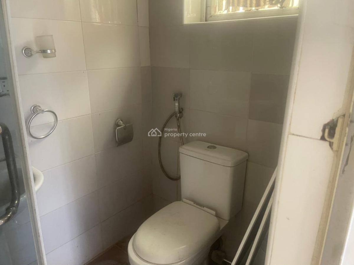Lovely 2 Bedroom Apartment, Eleganza Gardens Opposite Vgc, Lekki, Lagos, Flat / Apartment for Rent