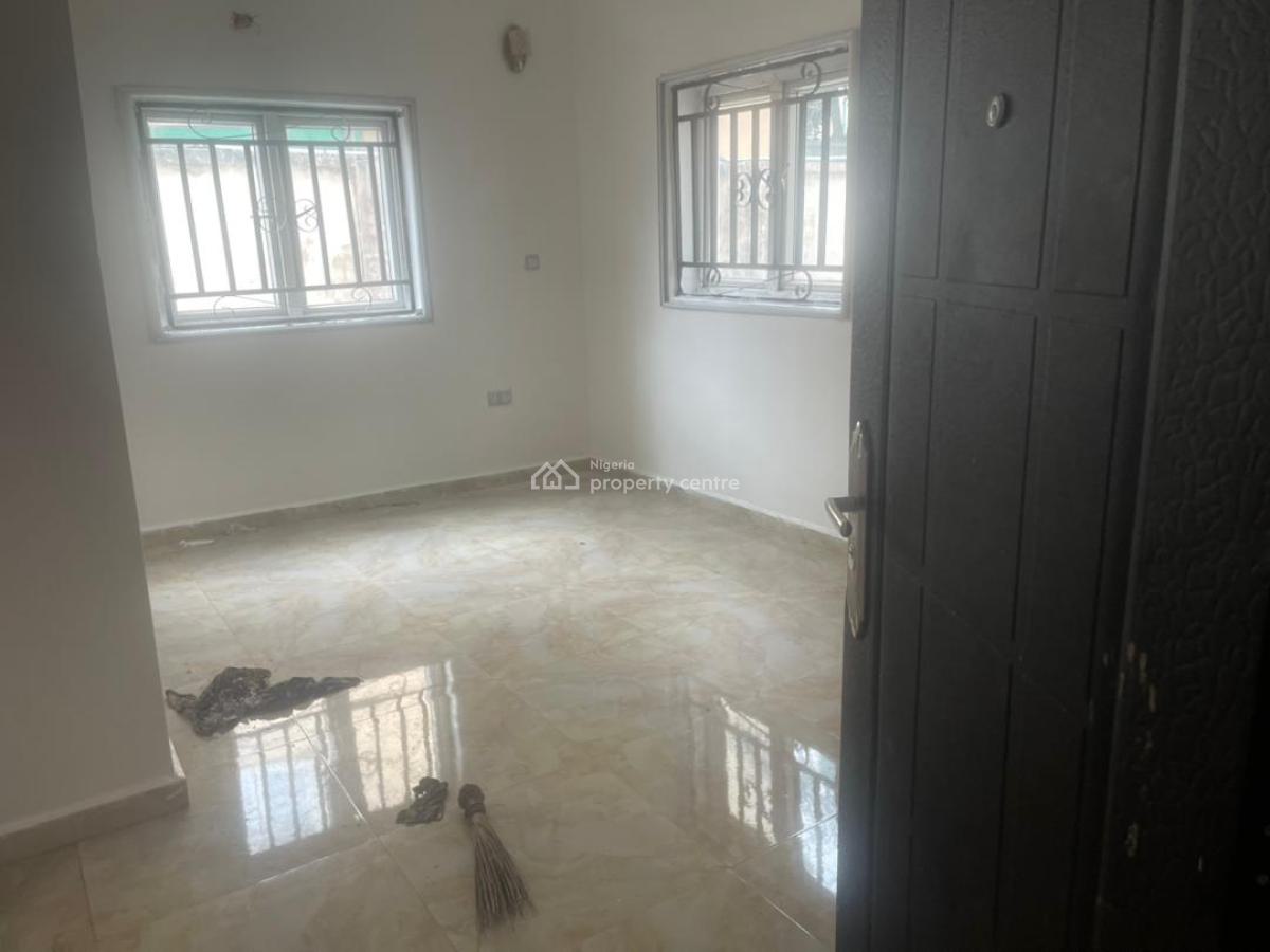Lovely 2 Bedroom Apartment, Eleganza Gardens Opposite Vgc, Lekki, Lagos, Flat / Apartment for Rent
