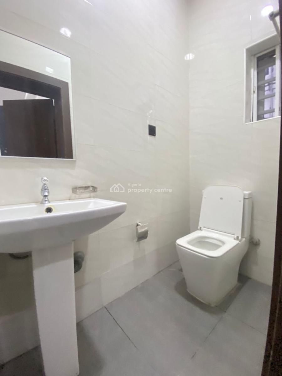 Luxurious Standard Newly Built Massive 4 Bedroom Duplex Very Accessible, Mobil Estate Road, Ilaje, Ajah, Lagos, Terraced Duplex for Rent