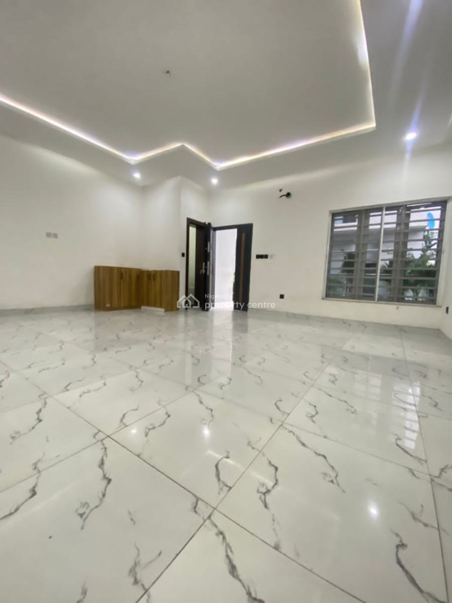 Luxurious Standard Newly Built Massive 4 Bedroom Duplex Very Accessible, Mobil Estate Road, Ilaje, Ajah, Lagos, Terraced Duplex for Rent