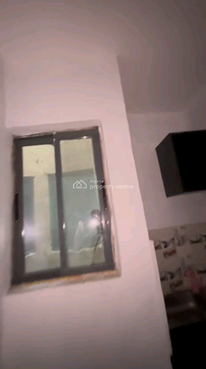 a Standard Studio Apartment, Shomolu, Lagos, Self Contain (single Rooms) for Rent