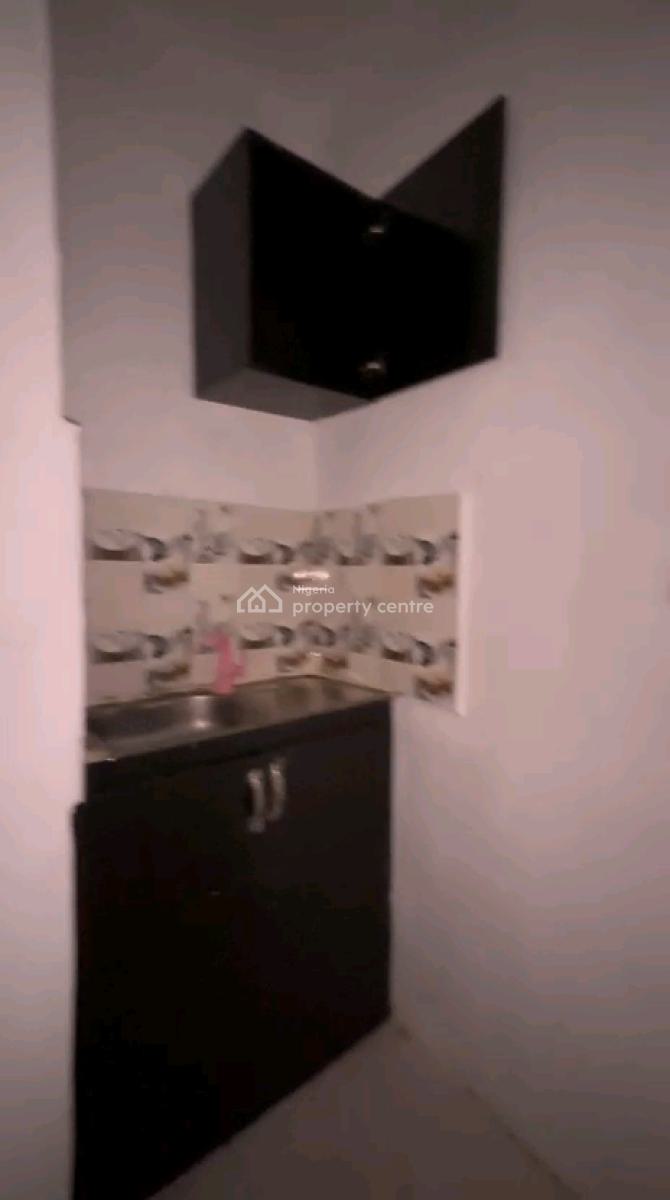 a Standard Studio Apartment, Shomolu, Lagos, Self Contain (single Rooms) for Rent