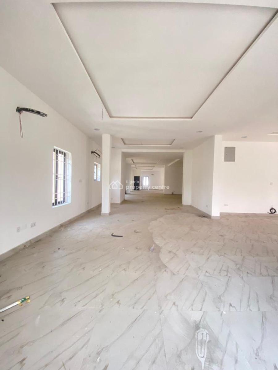 Shop Space, Chevron Drive., Lekki, Lagos, Shop for Rent