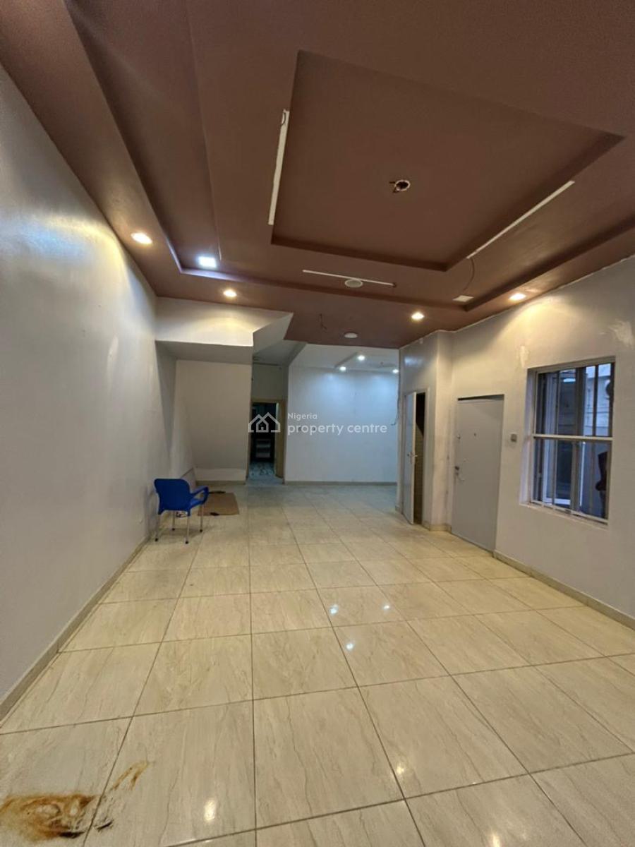 4 Bedroom Semi Detached Duplex + Bq, Chevron, Lekki Expressway, Lekki, Lagos, Semi-detached Duplex for Rent
