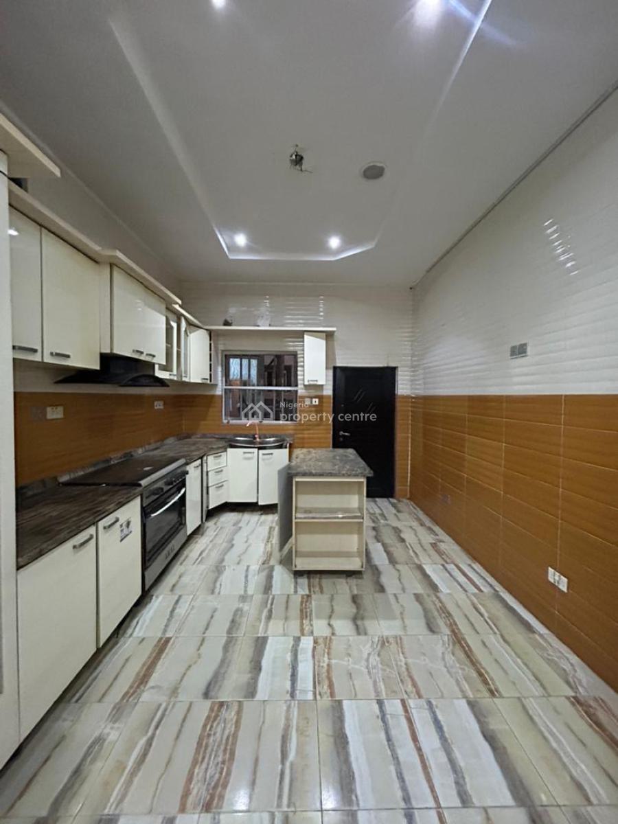 4 Bedroom Semi Detached Duplex + Bq, Chevron, Lekki Expressway, Lekki, Lagos, Semi-detached Duplex for Rent