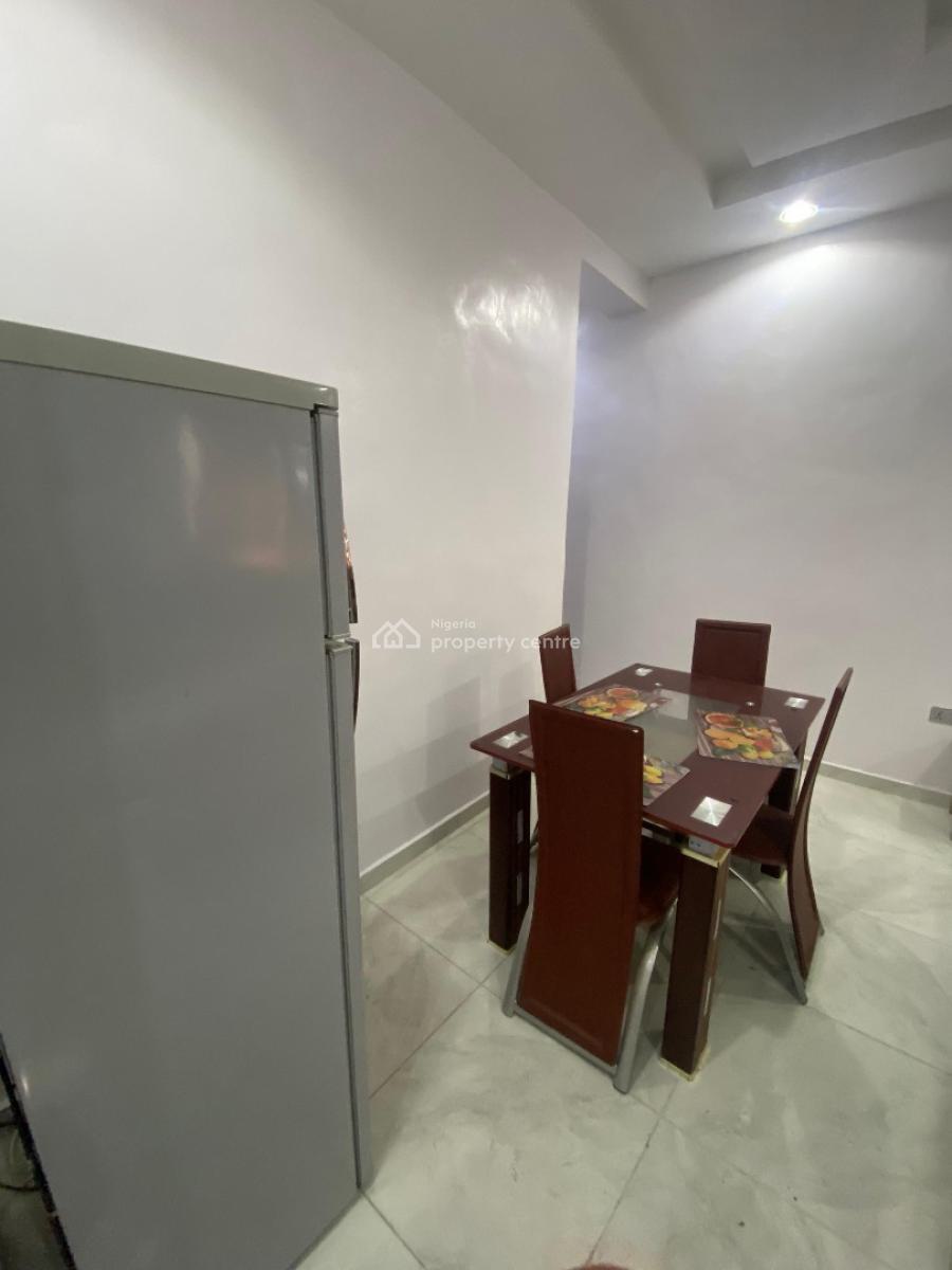 Furnished & Serviced 2 Bedroom Flat, Mobil Road, Adjacent Vgc, Ilaje, Ajah, Lagos, Flat / Apartment for Rent