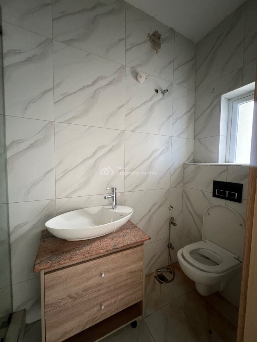 Well Maintained, Tastefully Finished, Serviced 3 Bedroom Apartment, Ikate, Lekki, Lagos, Flat / Apartment for Rent