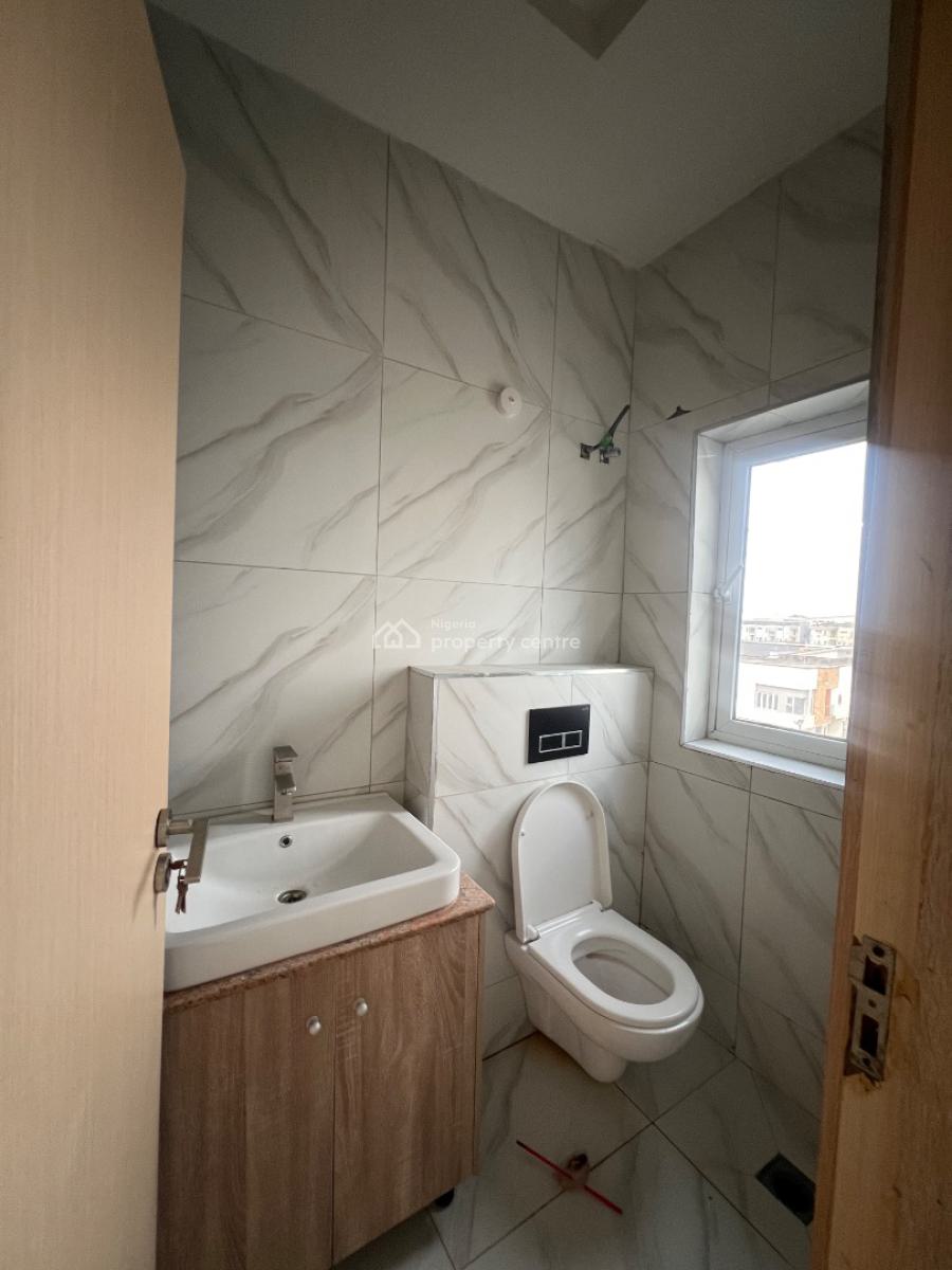 Well Maintained, Tastefully Finished, Serviced 3 Bedroom Apartment, Ikate, Lekki, Lagos, Flat / Apartment for Rent