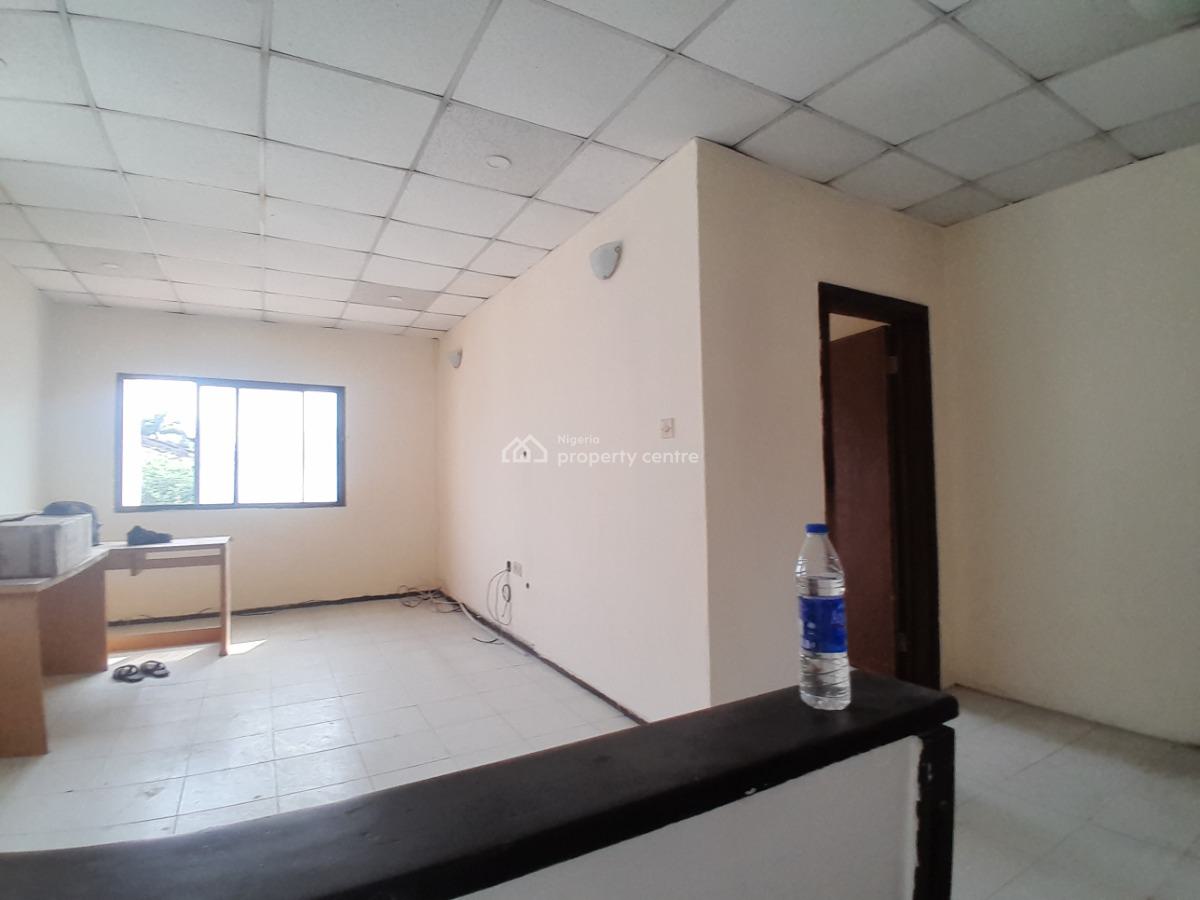 4 Bedroom Fully Detached Duplex with Bq, Vgc, Lekki, Lagos, Detached Duplex for Rent