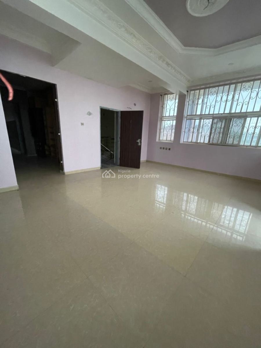 Excellent Spacious 4 Bedroom Duplex with 2 Rooms Bq, Apo Resettlement, Apo, Abuja, Detached Duplex for Rent