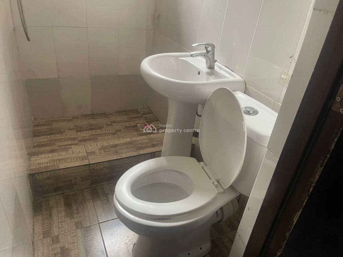 a Room Self Contain with Toilet and Kitchen, Eleganza Gardens, Vgc, Lekki, Lagos, Self Contain (single Rooms) for Rent