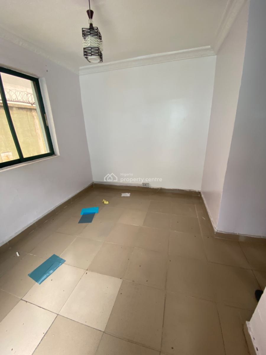 Self Serviced Mini Flat, Bisola Durosinmi Etti Drive, Lekki Phase 1, Lekki, Lagos, Mini Flat (room and Parlour) for Rent