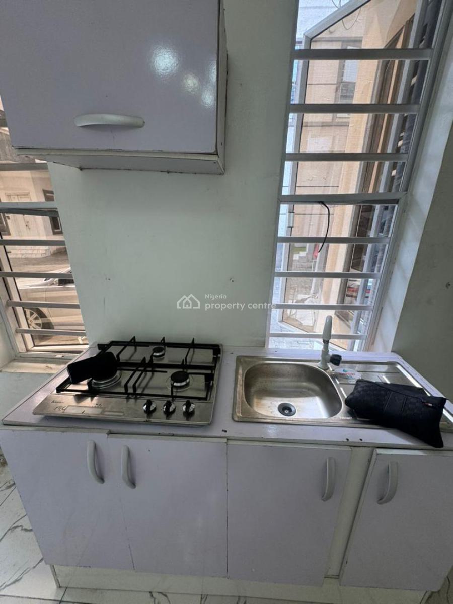 Spacious Studio Apartment in a Serviced Court, Orchid Road Eleganza Bustop, Lekki, Lagos, Self Contain (single Rooms) for Rent
