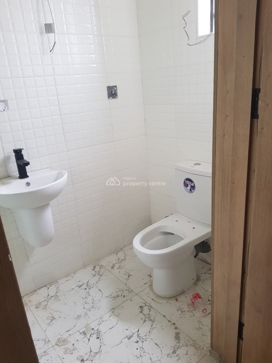 Tastefully Furnished 3 Bedroom Terrace Duplex, Moobil Road, Ilaje, Ajah, Lagos, Terraced Duplex for Sale