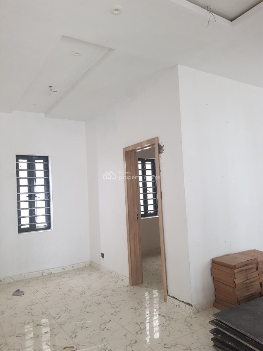 Tastefully Furnished 3 Bedroom Terrace Duplex, Moobil Road, Ilaje, Ajah, Lagos, Terraced Duplex for Sale