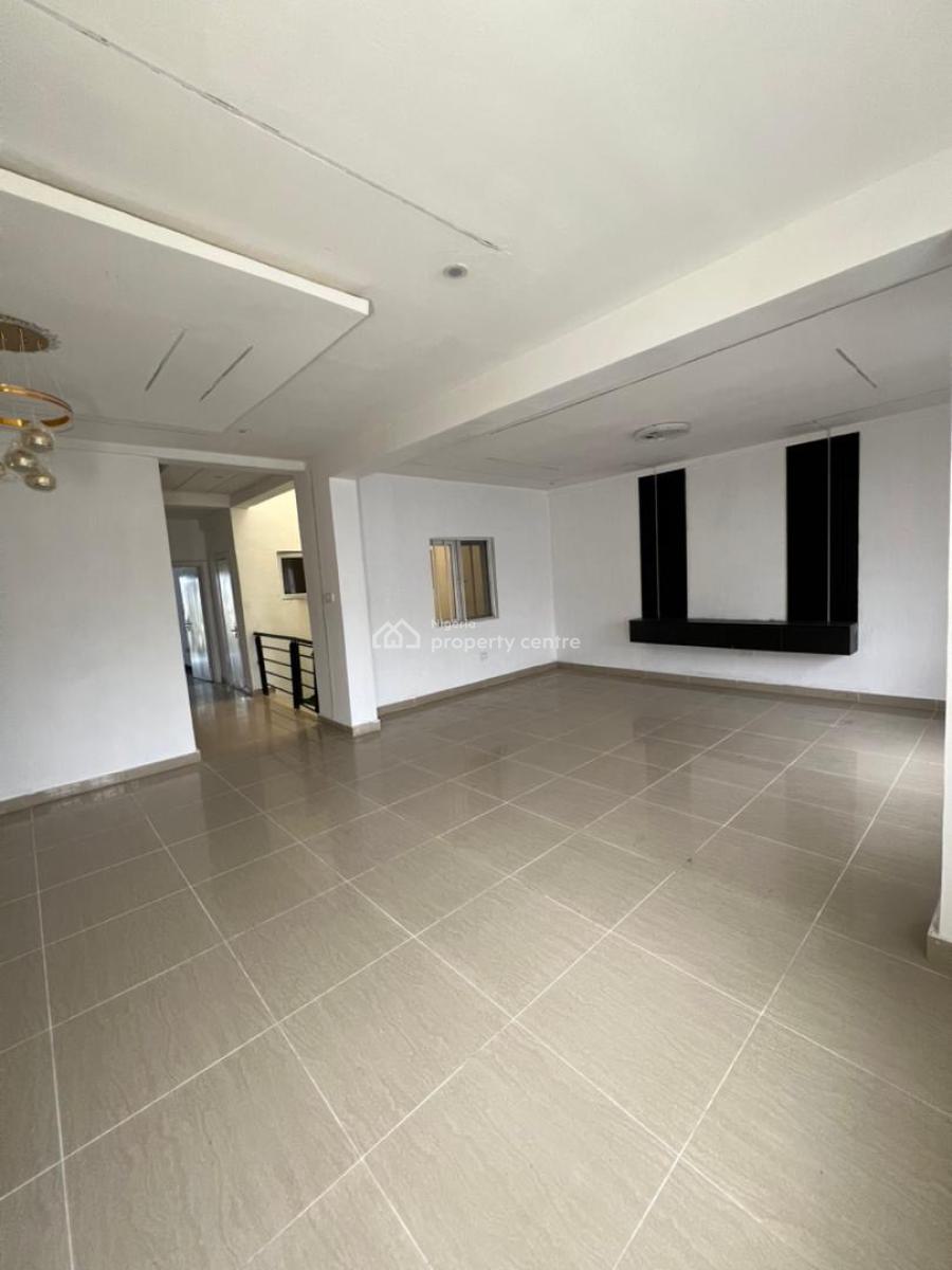 4 Bedroom Duplex with Bq, Ikota, Lekki, Lagos, Detached Duplex for Sale