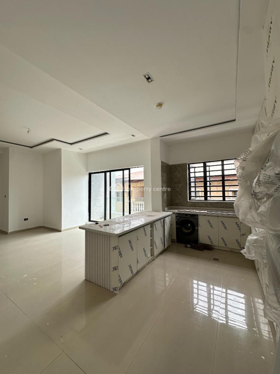Exquisite 2 & 3 Bedroom Apartment with Cinema, Pool & Elevator, Lekki Phase 1, Lekki, Lagos, Flat / Apartment for Sale