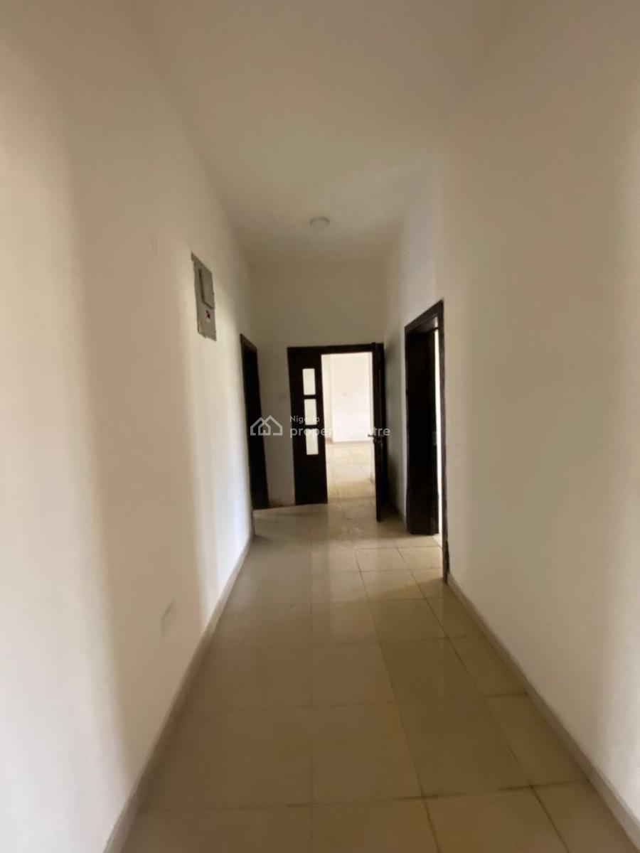 3 Bedrooms Flat and Parlour, Ogombo, Ajah, Lagos, Flat / Apartment for Rent
