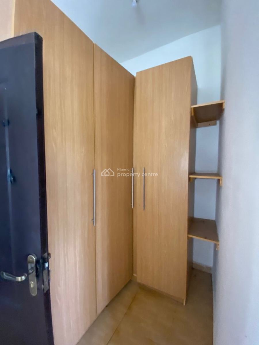 3 Bedrooms Flat and Parlour, Ogombo, Ajah, Lagos, Flat / Apartment for Rent
