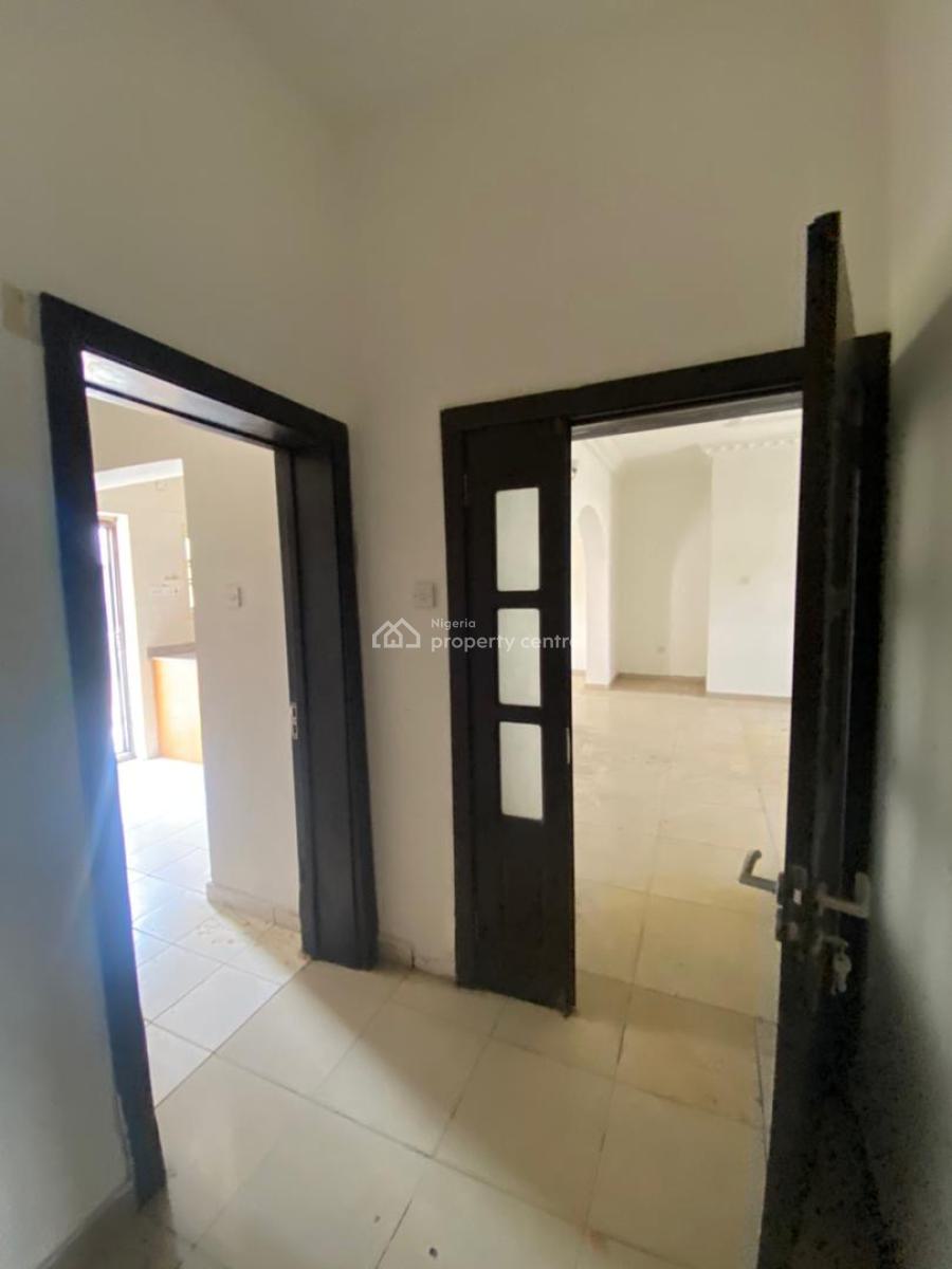 3 Bedrooms Flat and Parlour, Ogombo, Ajah, Lagos, Flat / Apartment for Rent