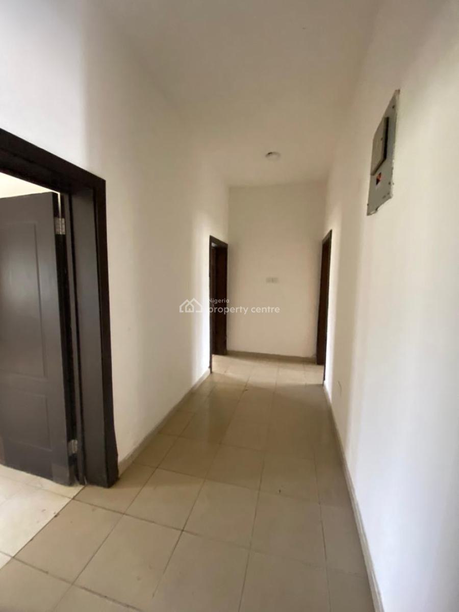 3 Bedrooms Flat and Parlour, Ogombo, Ajah, Lagos, Flat / Apartment for Rent