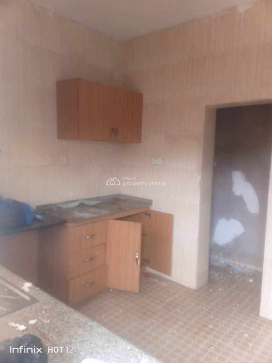 Very Spacious Newly Renovated 2 Bedrooms Apartment, All Rooms Ensuite, Rockstone Vile Estate, Badore, Ajah, Lagos, Flat / Apartment for Rent